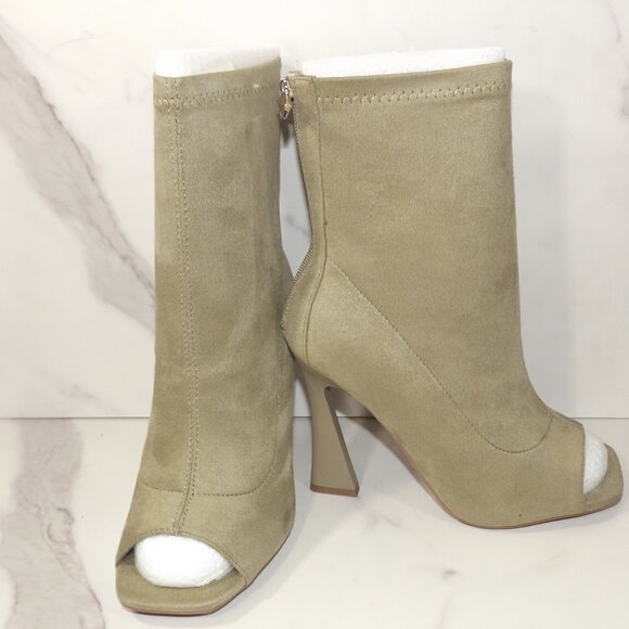 Qupid Lovesome-07 Khaki Suede Peep-Toe Booties -NWOT - Picture 2 of 3